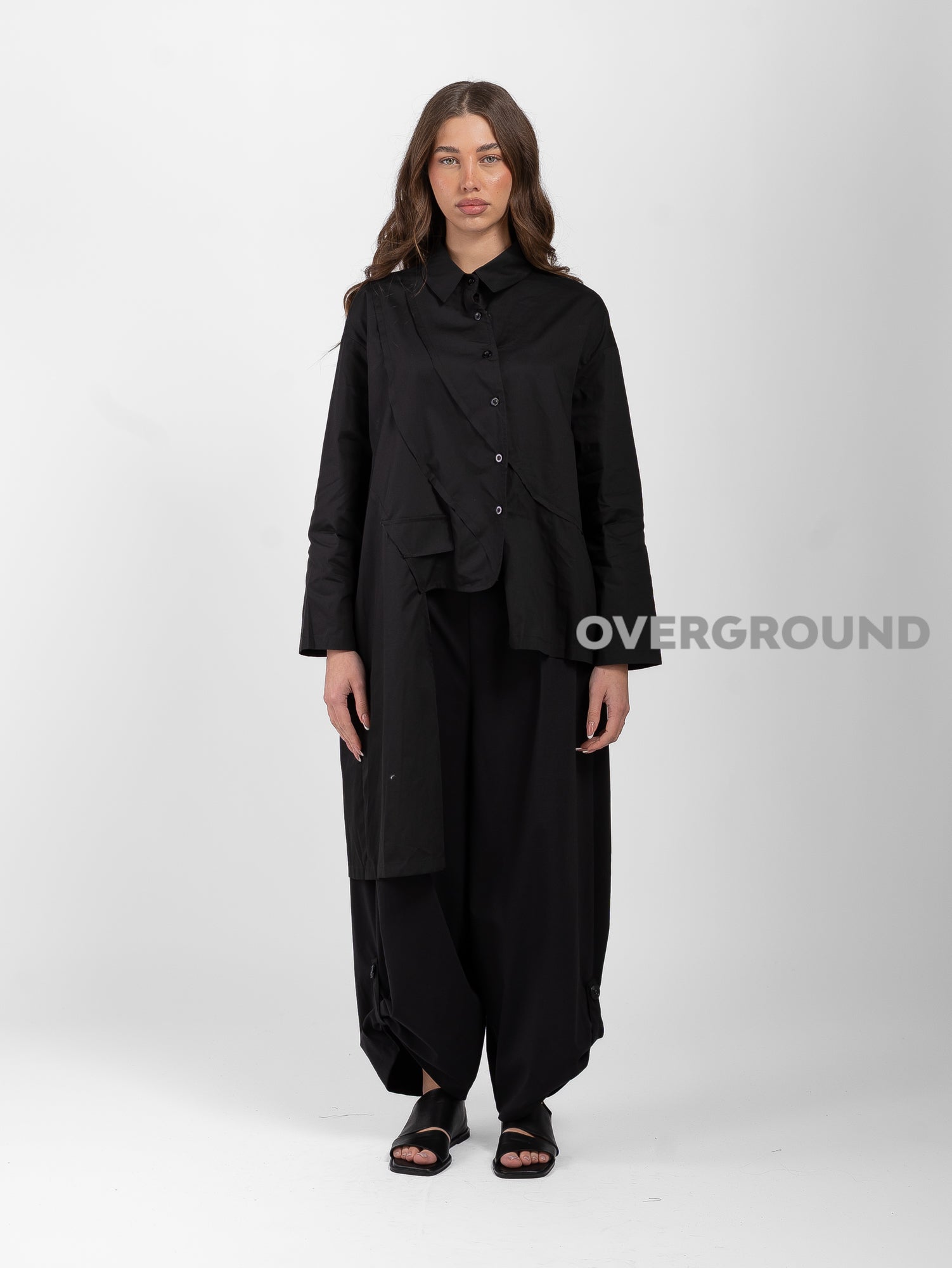 CAMICIA OVER ASIMMETRICA CON CUCITURE DAVANTI - OVERGROUND STORE