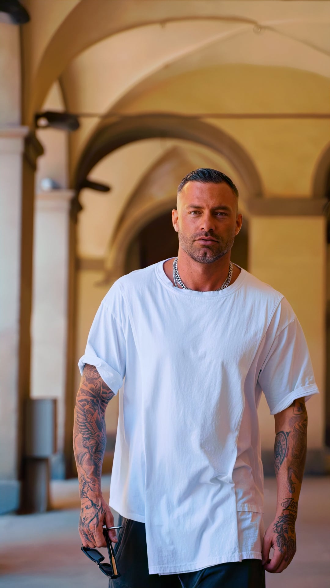 T-SHIRT LUNGA ASIMMETRICA - OVERGROUND STORE