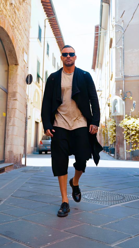 PANTALONE LINO CORTO CON TASCHE SUL GAMBULE