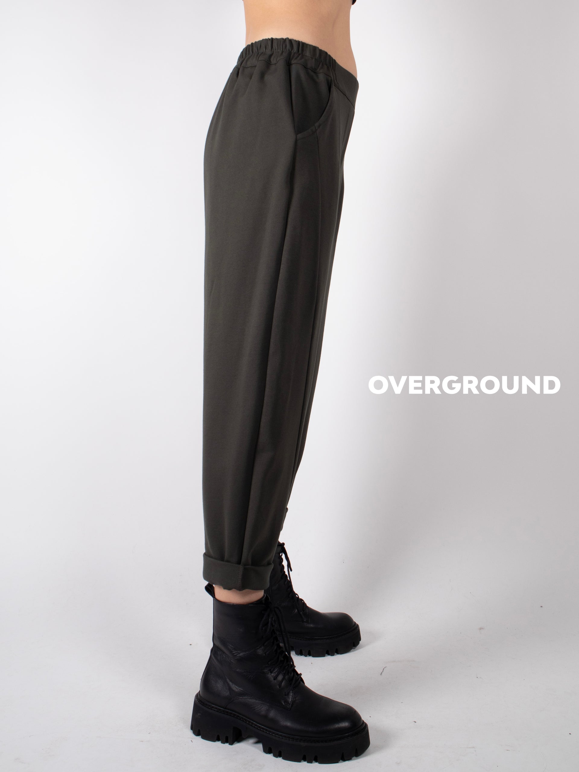 PANTALONE GAMBULE LARGO CON CUCITURE FRONTALI - OVERGROUND STORE