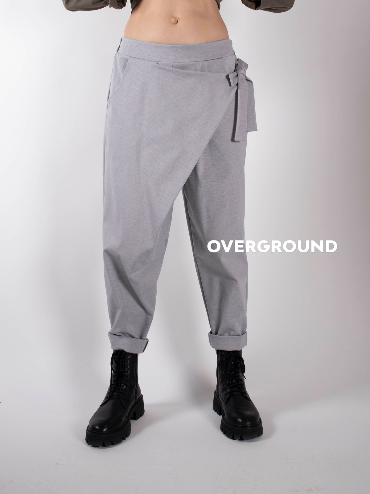 Pantalone con pattina e fiocco davanti - OVERGROUND STORE