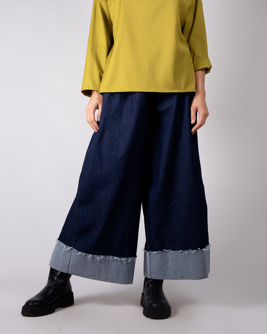 Pantalone con gambule largo in jeans