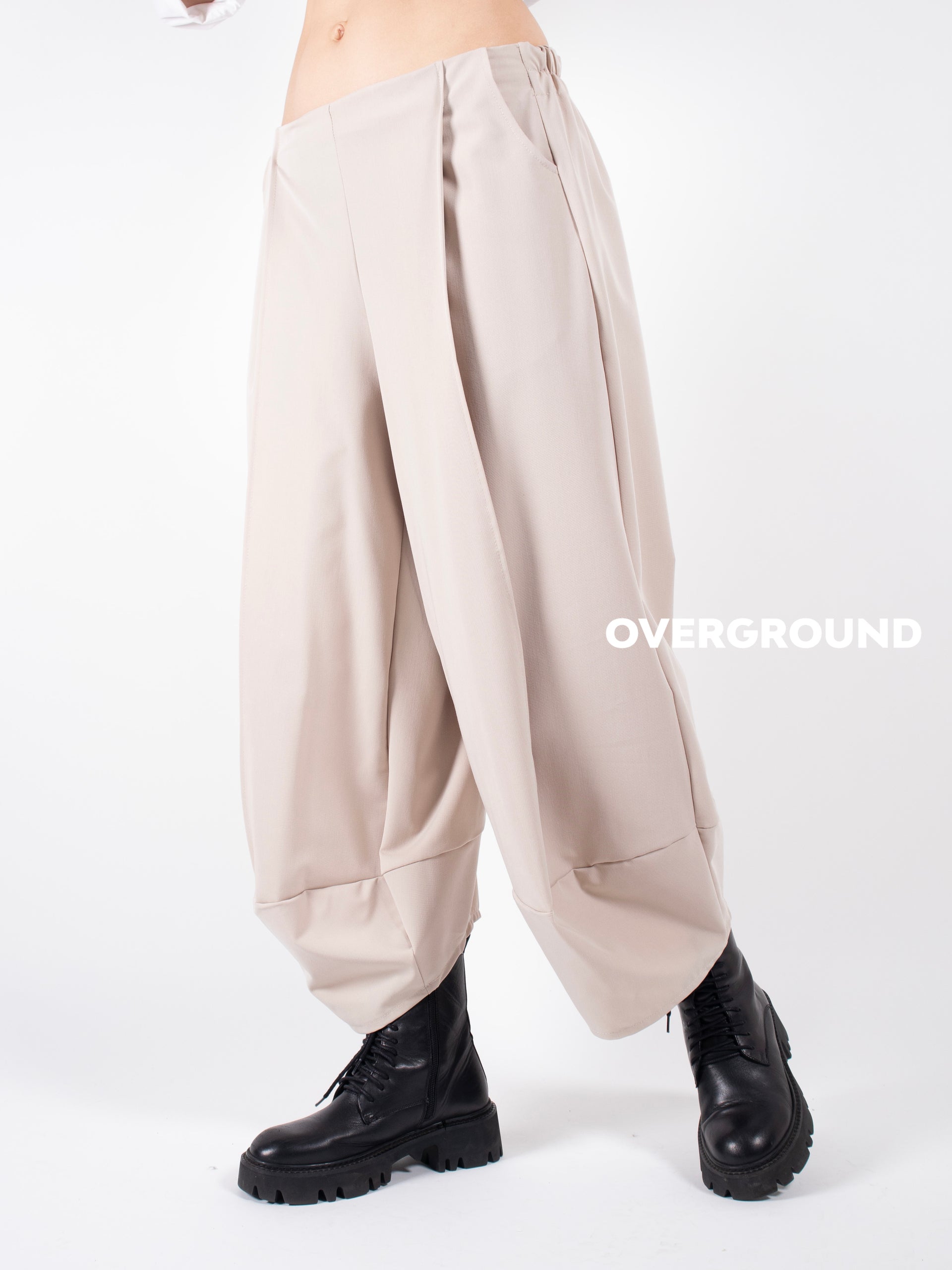 PANTALONE OVER CON CUCITURE DAVANTI