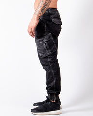 PANTALONE CON TASCHE EFFETTO LAMINATO