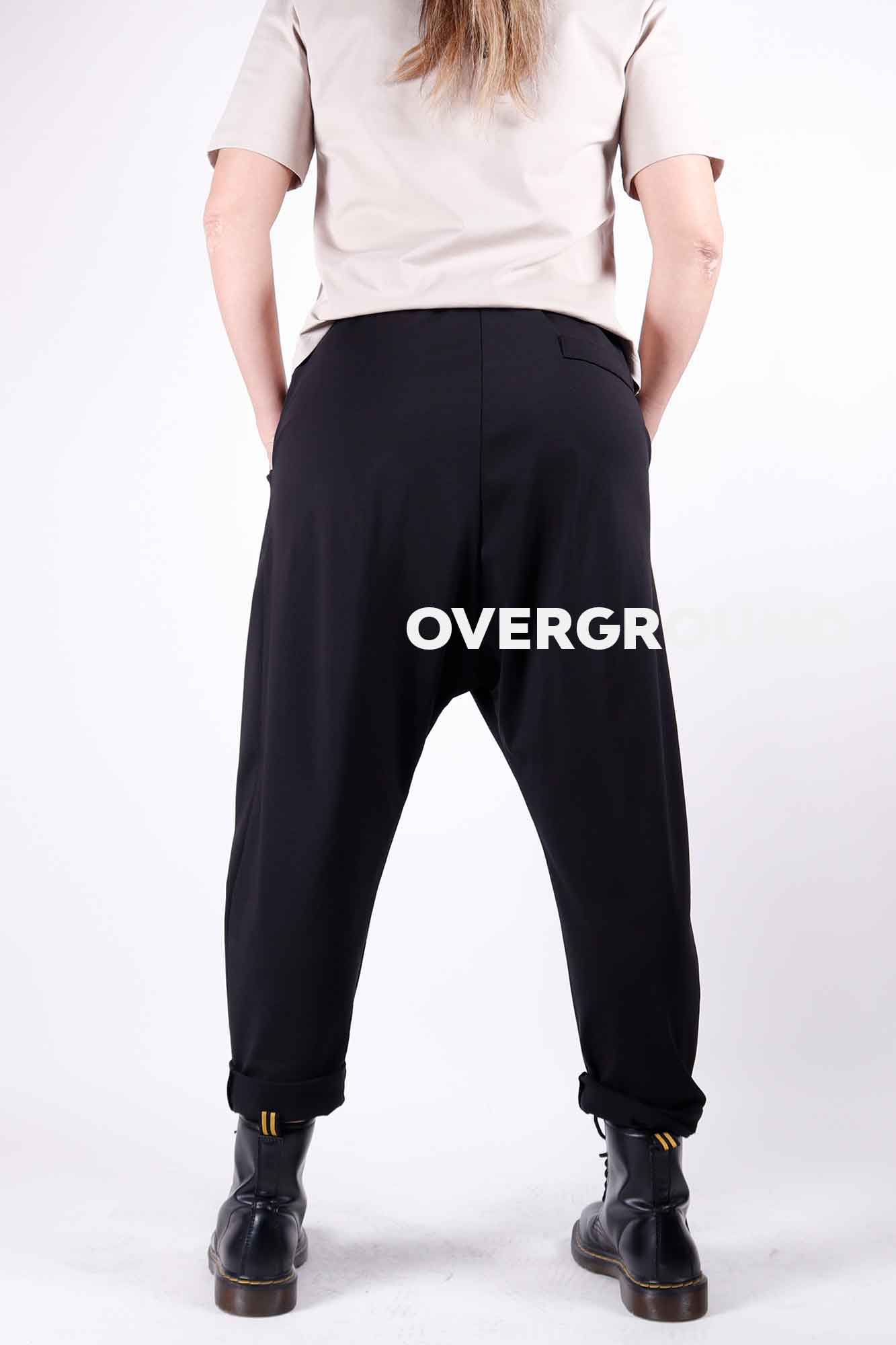 Pantalone cavallo basso con cerniera e bottone - OVERGROUND STORE 