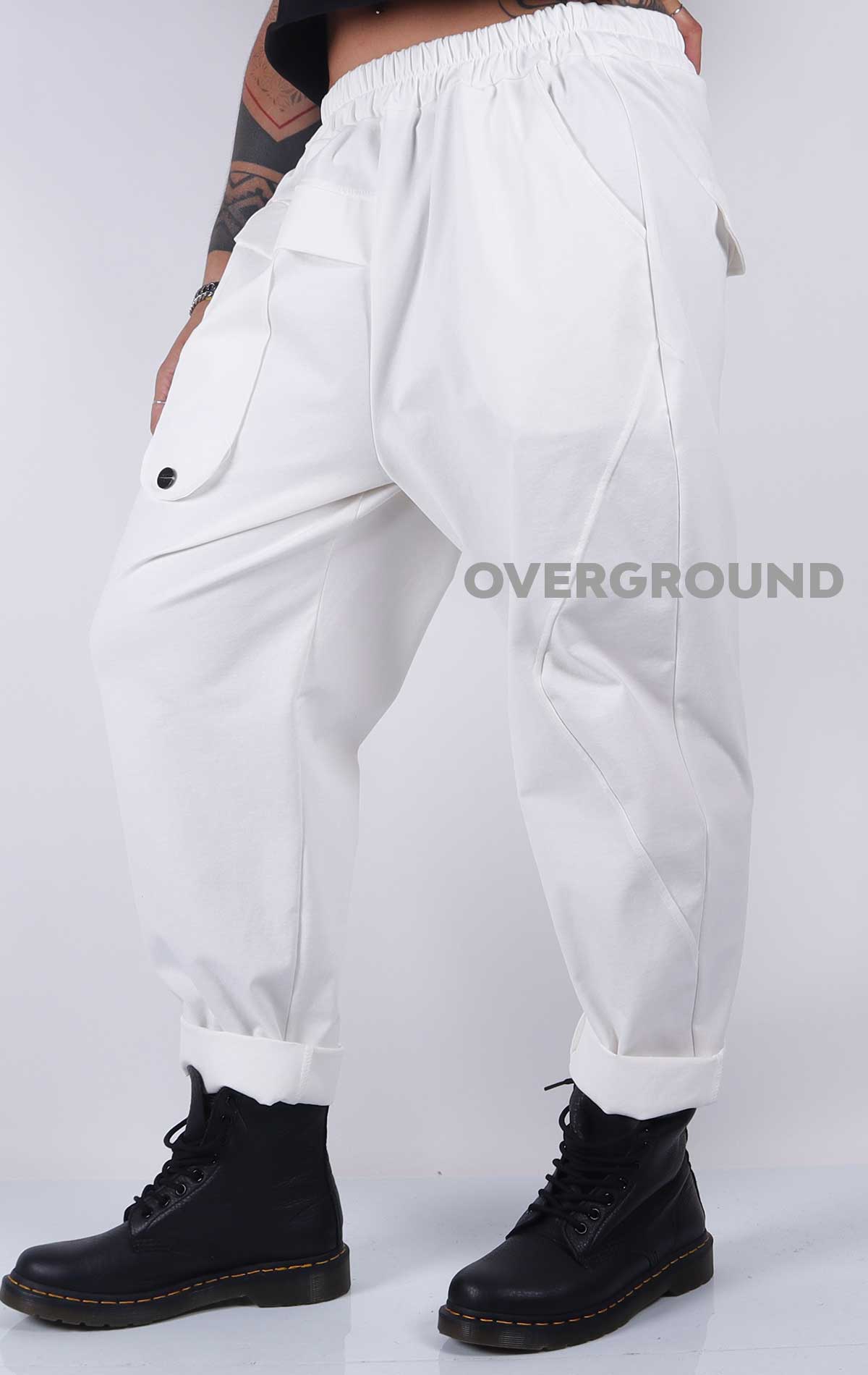 Pantalone largo con bottone laterale - OVERGROUND STORE 