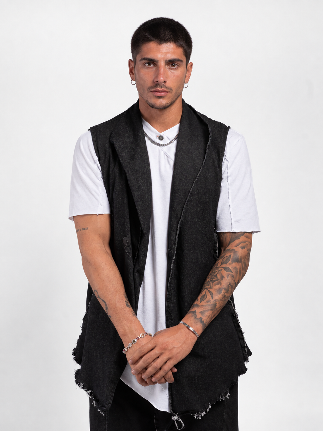 GILET SMANICATO CHIUSURA UN BOTTONE Z