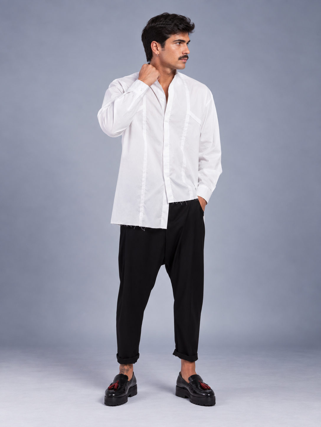 CAMICIA COLLO COREANA CON ABBOTTONATURA CENTRALE Z