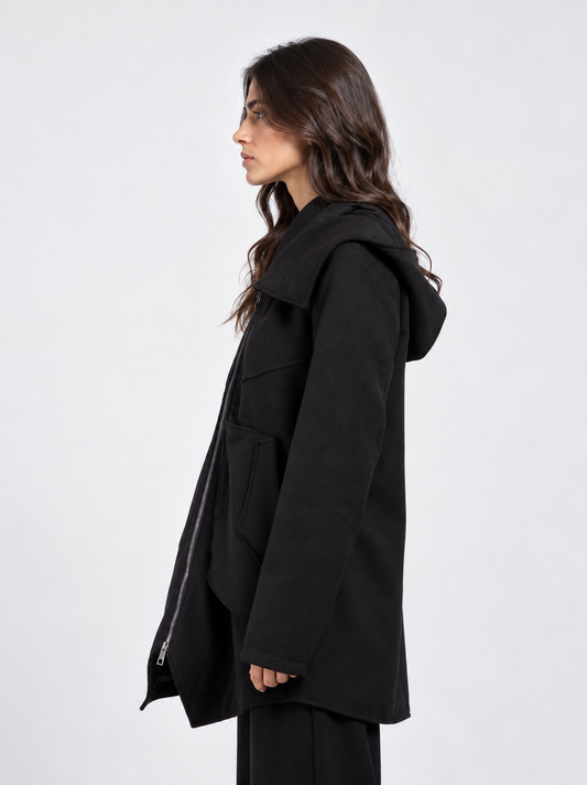 JACKET WITH TWO BUTTONS AND FRONT POCKETS