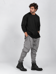 PANTALONE CAVALLO BASSO CON CHIUSURA LACCI E CUCITURE DAVANTI