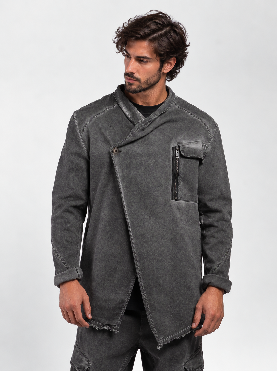 GIACCA CON ABBOTTONATURA TRASVERSALE Z