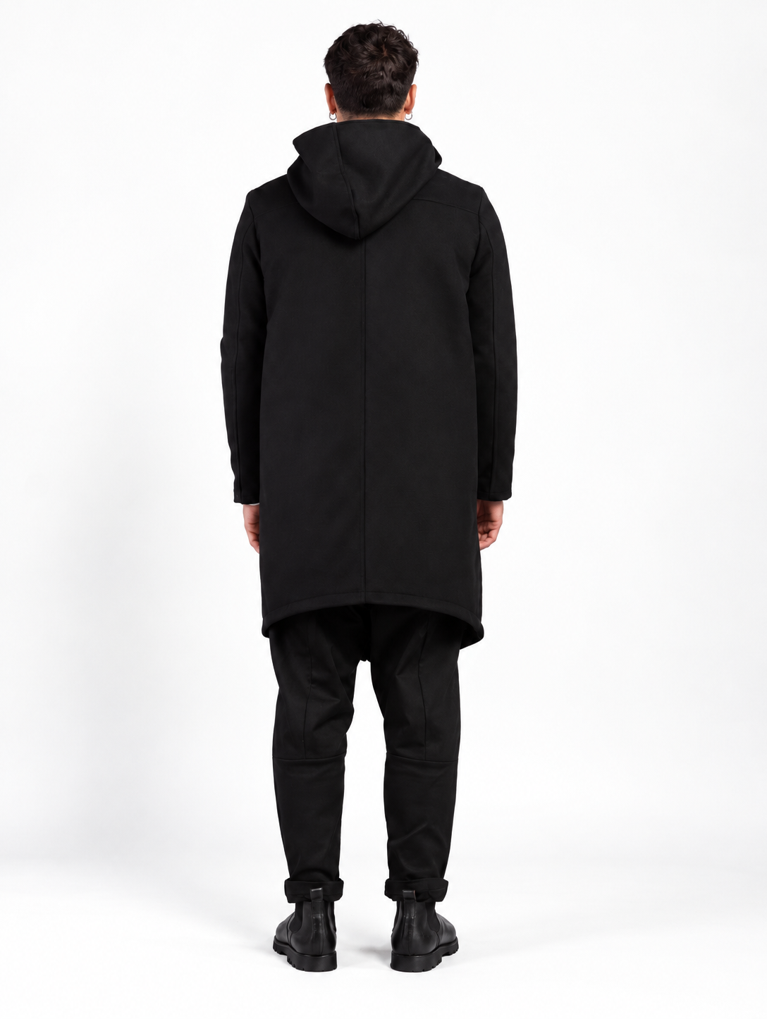 COAT WITH TRANSVERSAL ZIP AND BUTTON CLOSURE