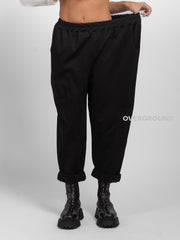 OVERSIZED TROUSERS WITH POCKET ON THE LEG AND FLAP