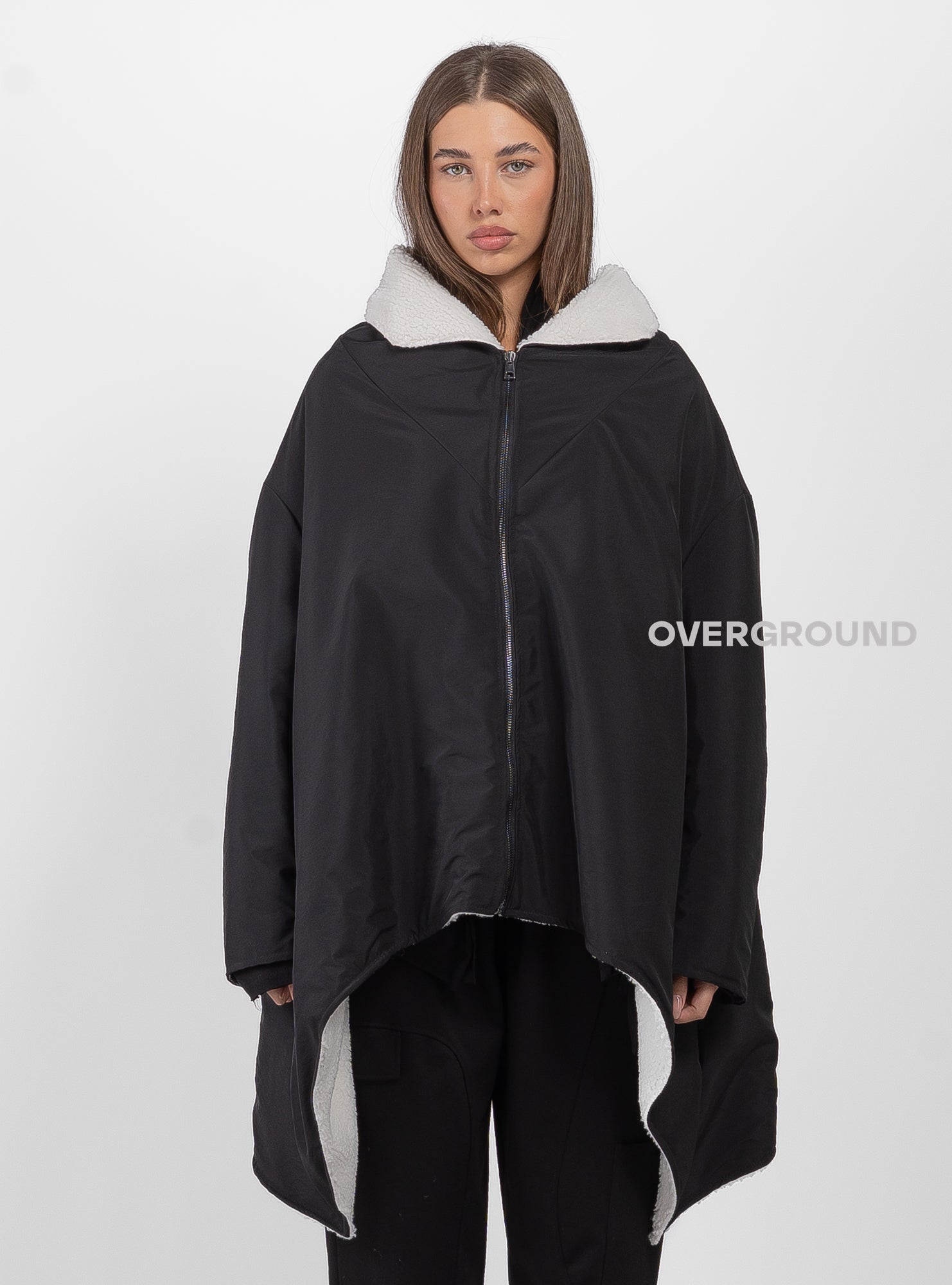 Giaccone imbottito con cerniera e punte laterali - OVERGROUND STORE 