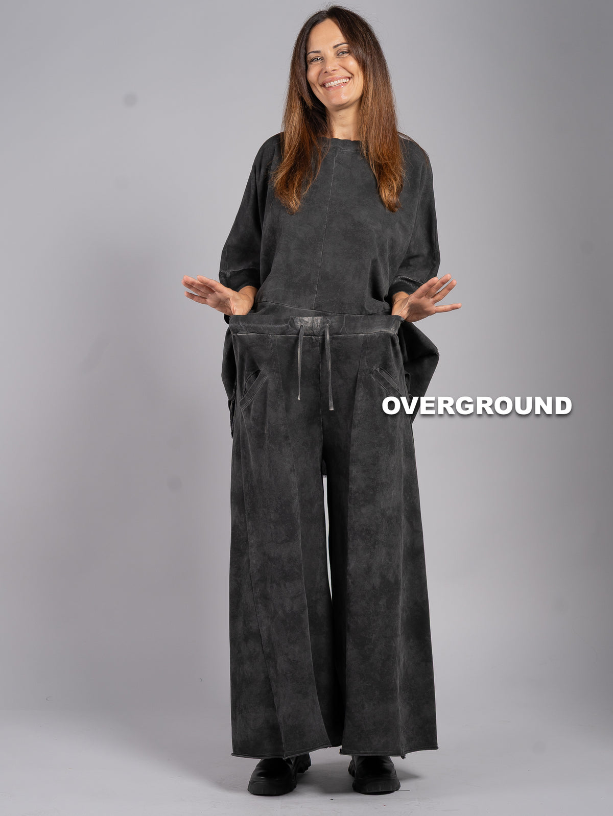 HOSE OVER SIZE WEITE BEINE FANTASIEMUSTER