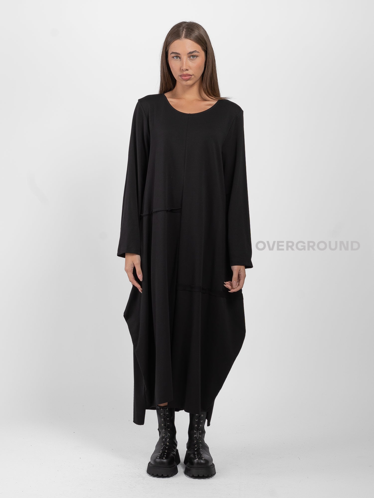 Dress with front seams