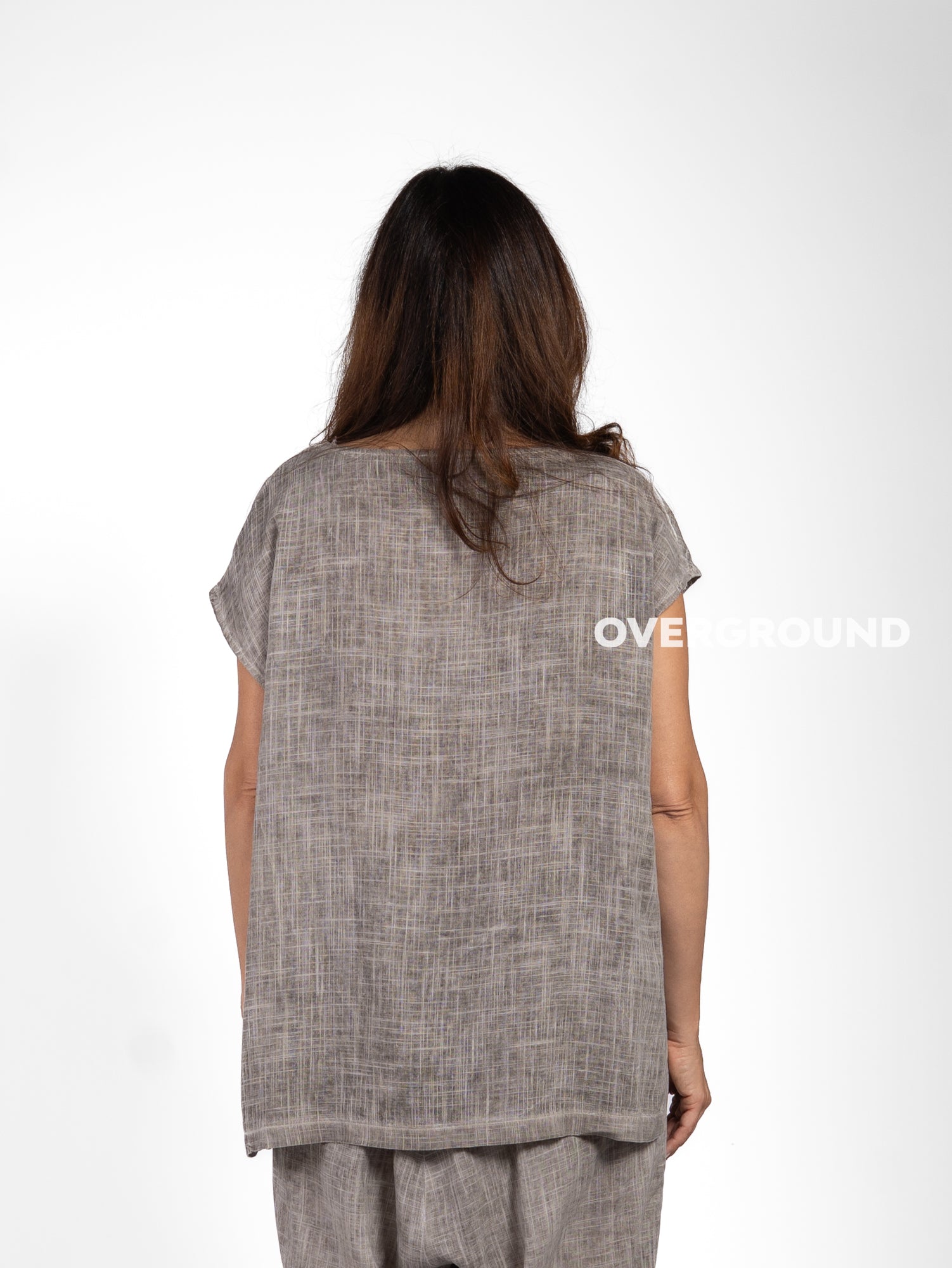 BLUSA SMANICATA CON PIEGA DAVANTI
