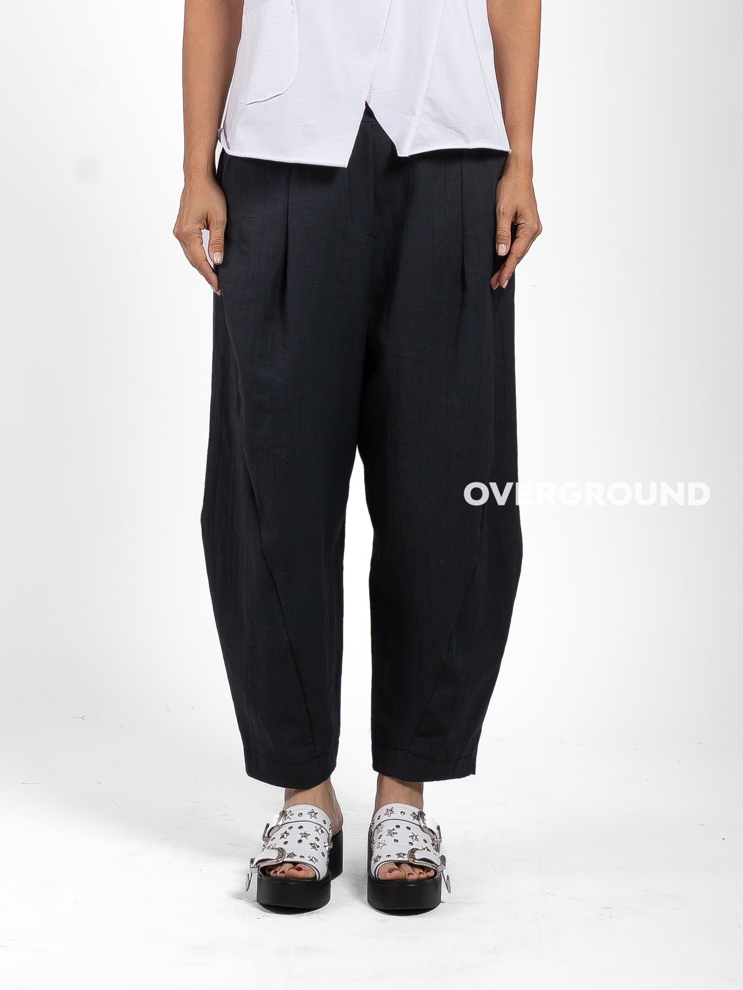 PANTALONE OVER LINO CON CUCITURE SUL GAMBULE