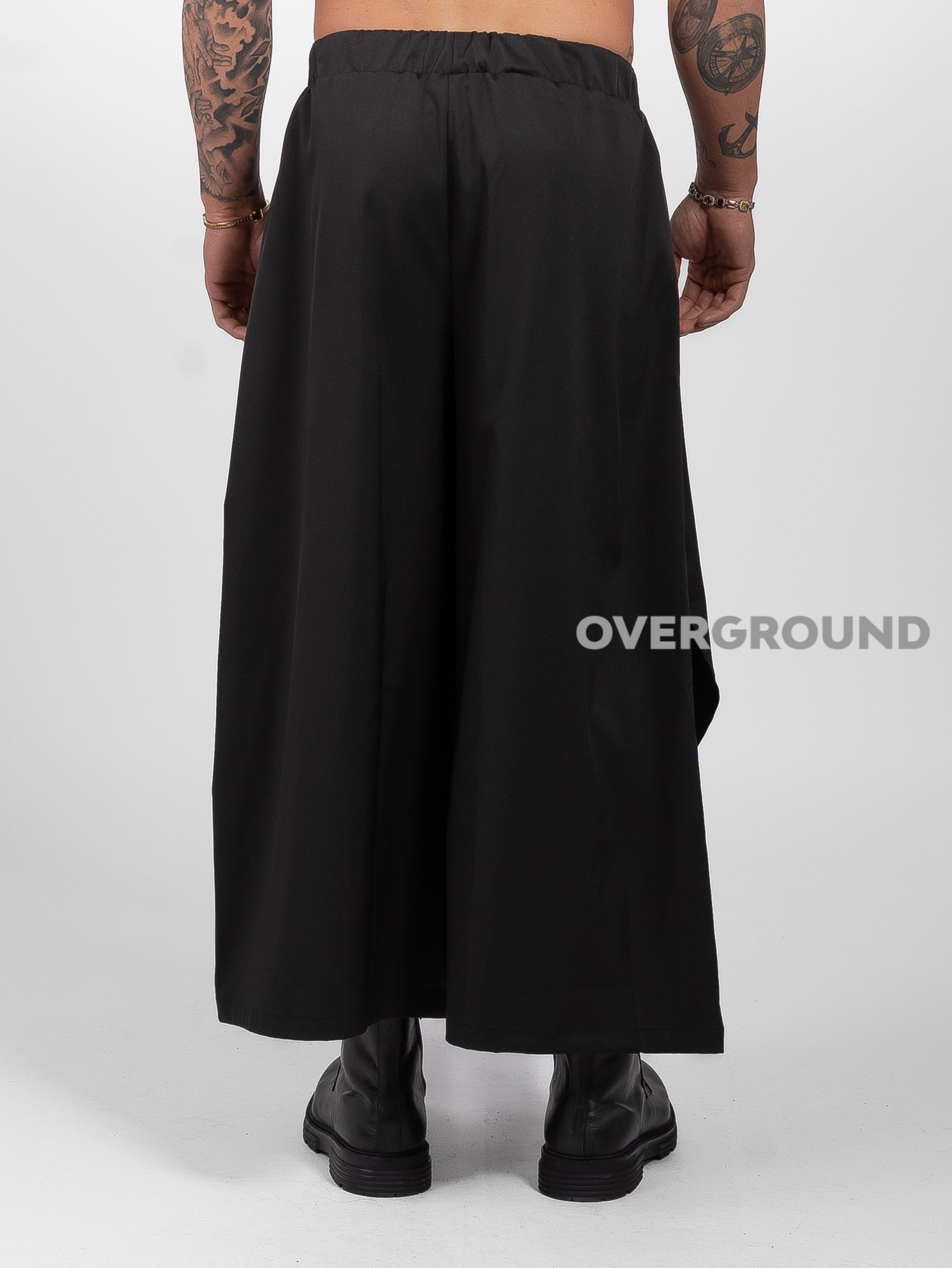 PANTALONI CON BOTTONI FRONTALI A CAVALLO BASSO - OVERGROUND STORE 