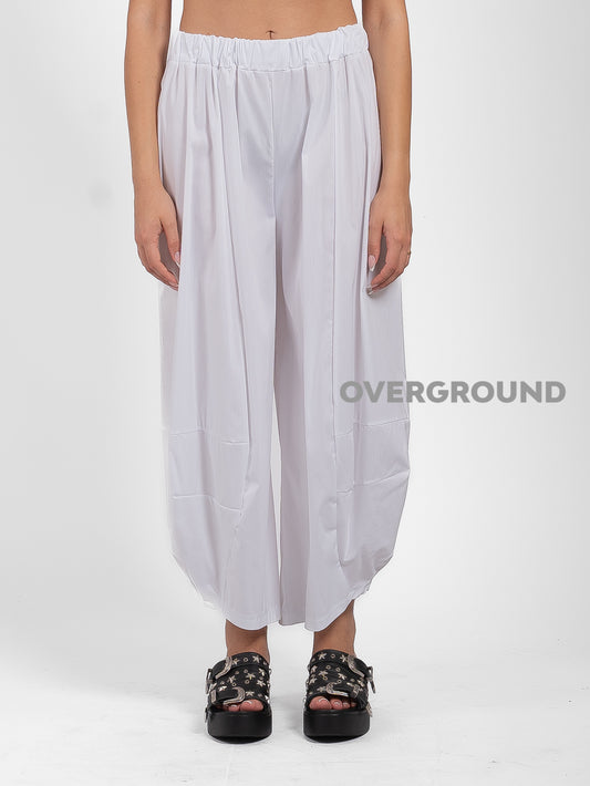 PANTALONE OVER CON GAMBULE CON RIPRESA IN FONDO