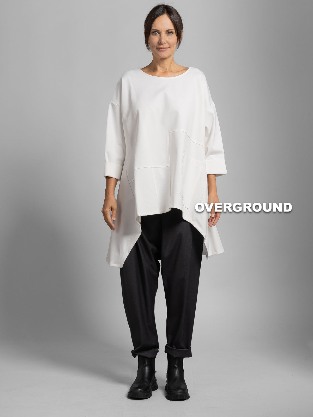 BLUSA OVER LUNGA CON CUCITURE E TASCONE