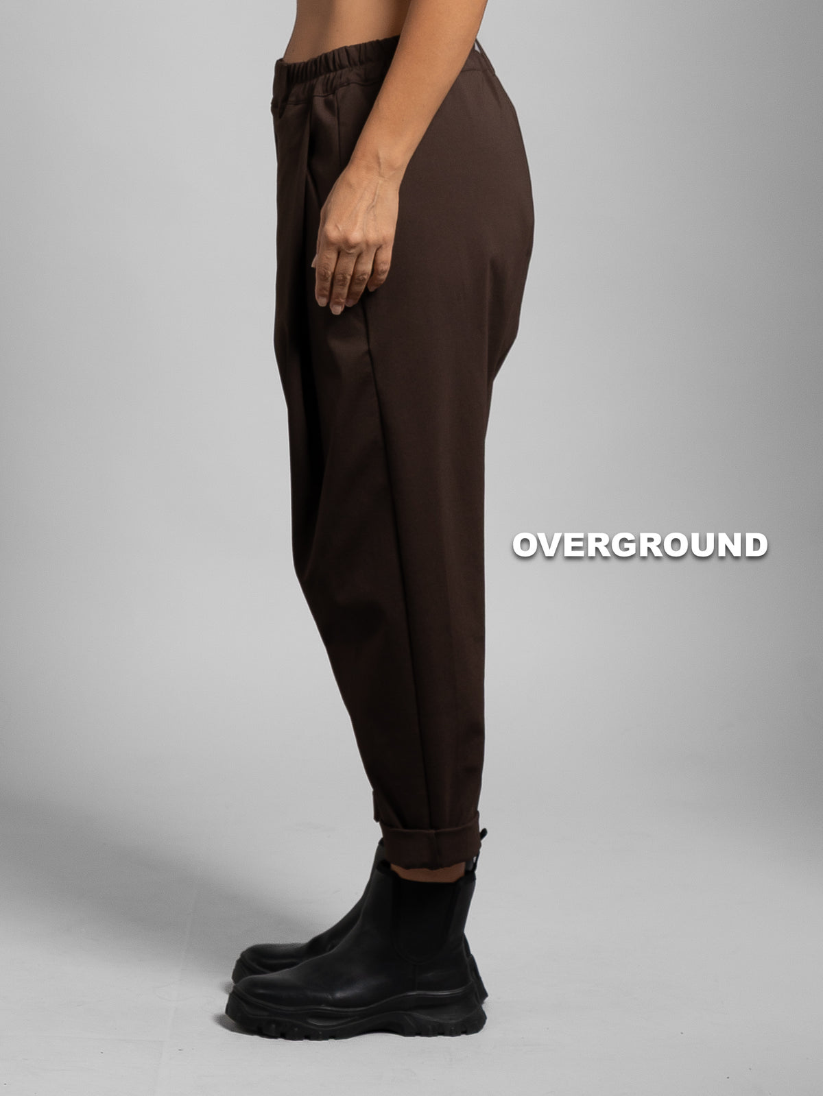 PANTALONE CAVALLO BASSO CON PENS E PASSANTI
