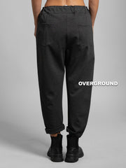 PANTALONE OVER CON TASCHE E CUCITURE SUL GAMBULE