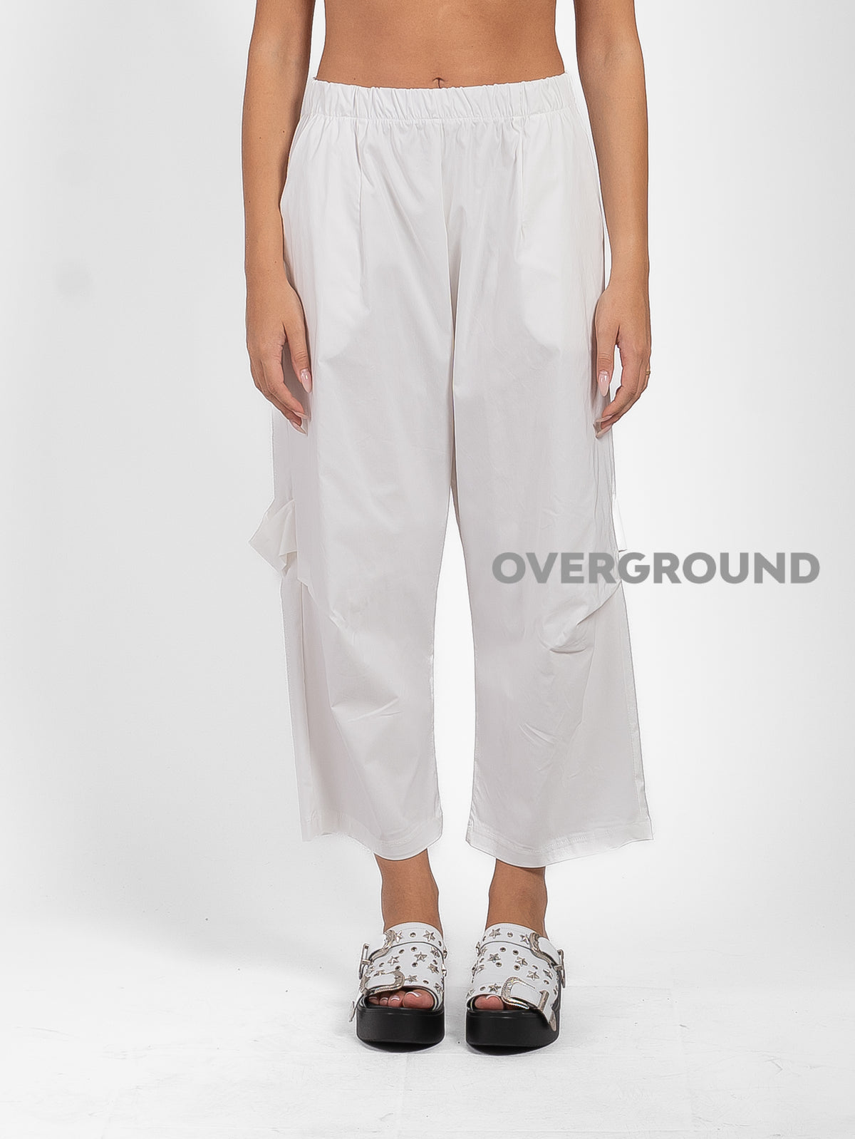 PANTALONE OVER GAMBULE LARGO CON TASCONI DIETRO