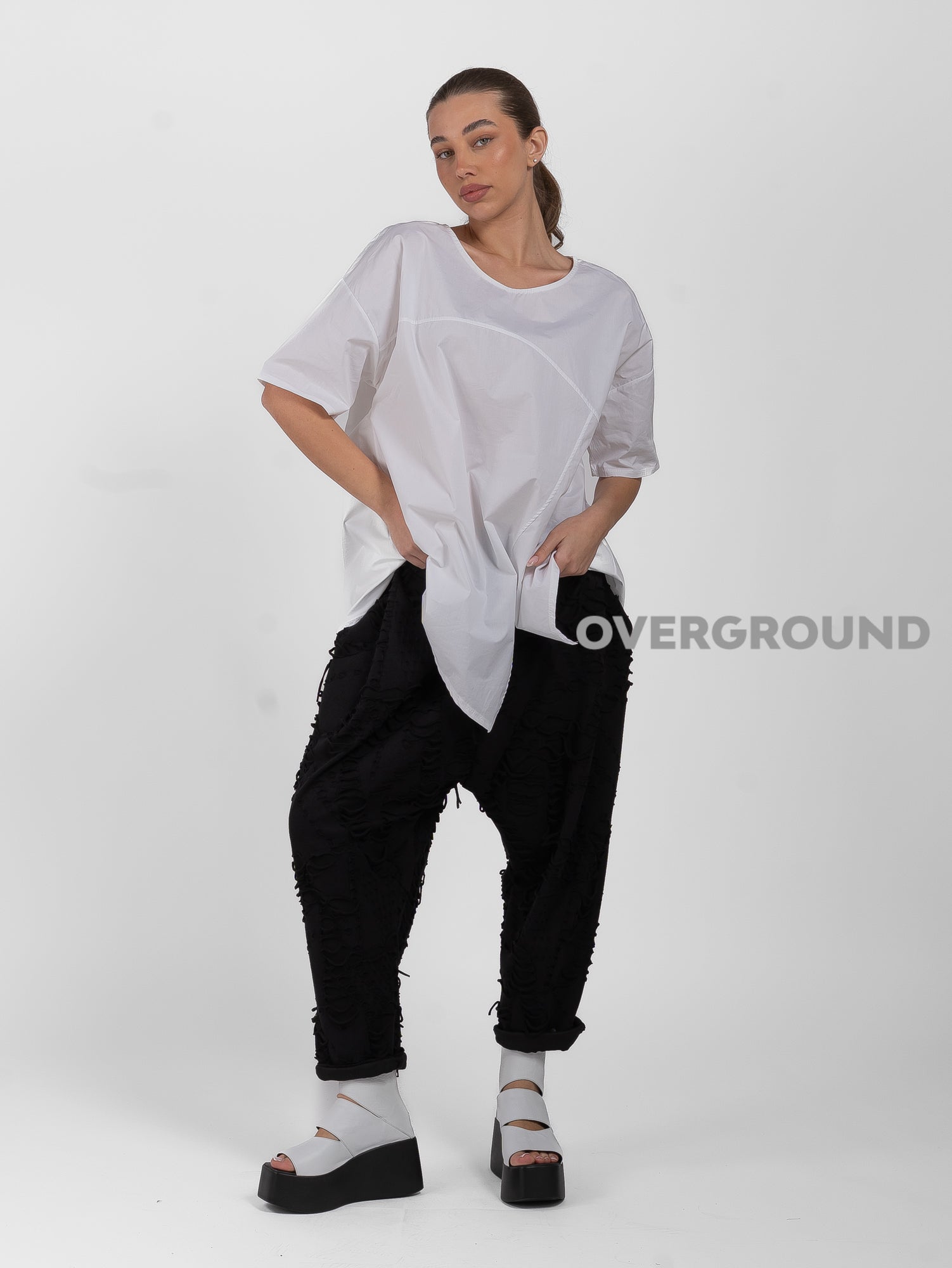 PANTALONE CAVALLO BASSO CON TESSUTO LAVORATO - OVERGROUND STORE 