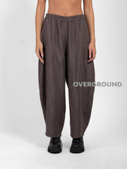 PANTALONE OVER GAMBULE LARGO E TASCONI DIETRO