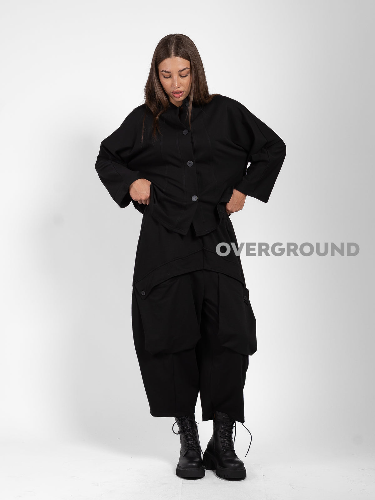 PANTALONE OVER GAMBULE LARGO E TASCONI