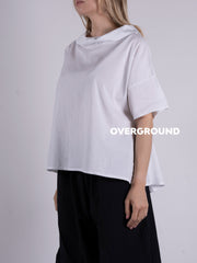 Short blouse, boat neck, half sleeve 