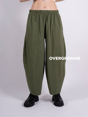 PANTALONE OVER CON CUCITURE SUL GAMBULE