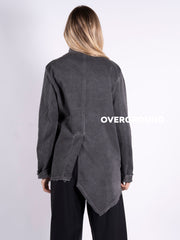 GIACCA CON ABBOTTONATURA TRASVERSALE