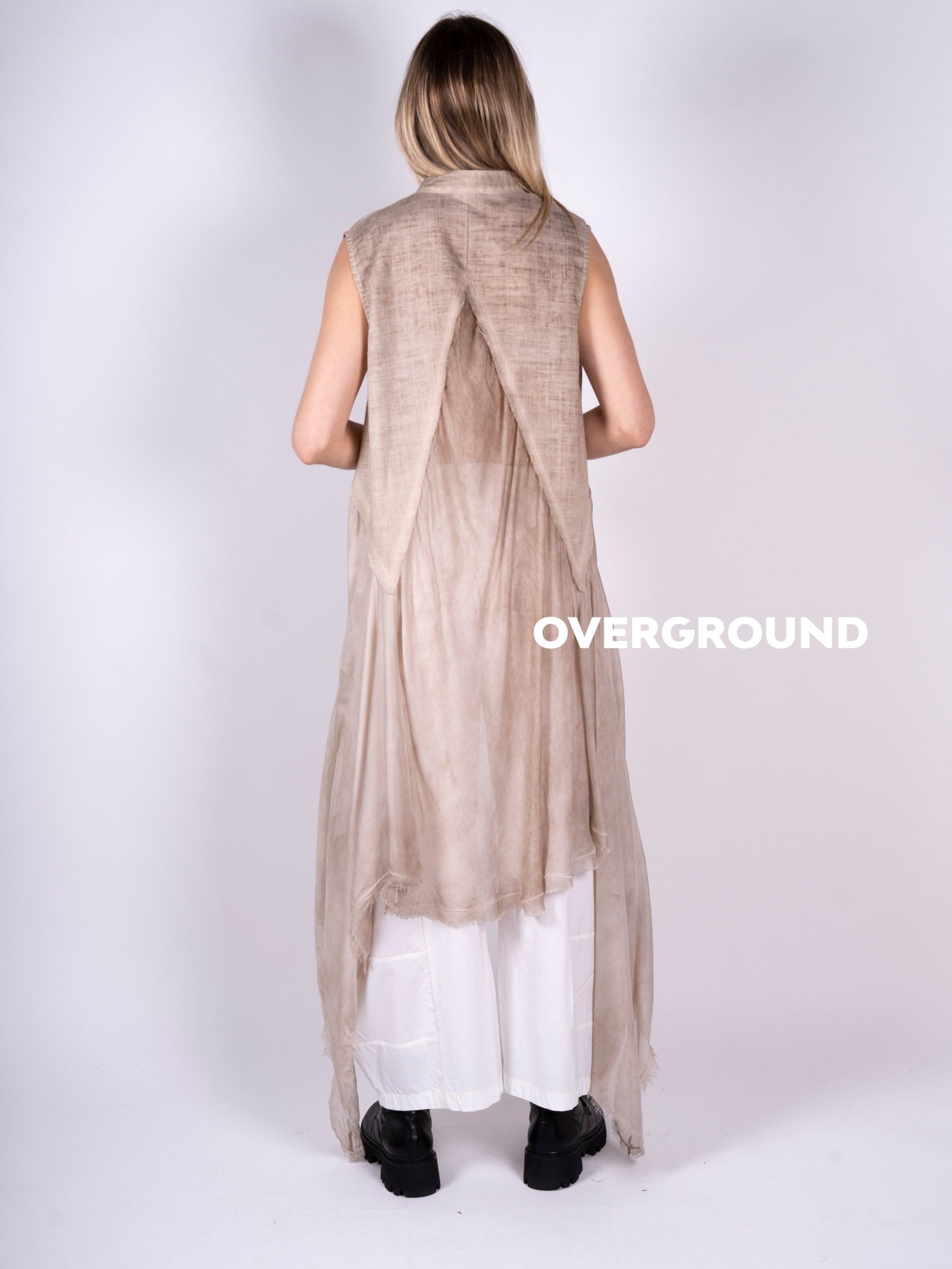 BLUSA OVER SMANICATA CON PUNTE LATERALI