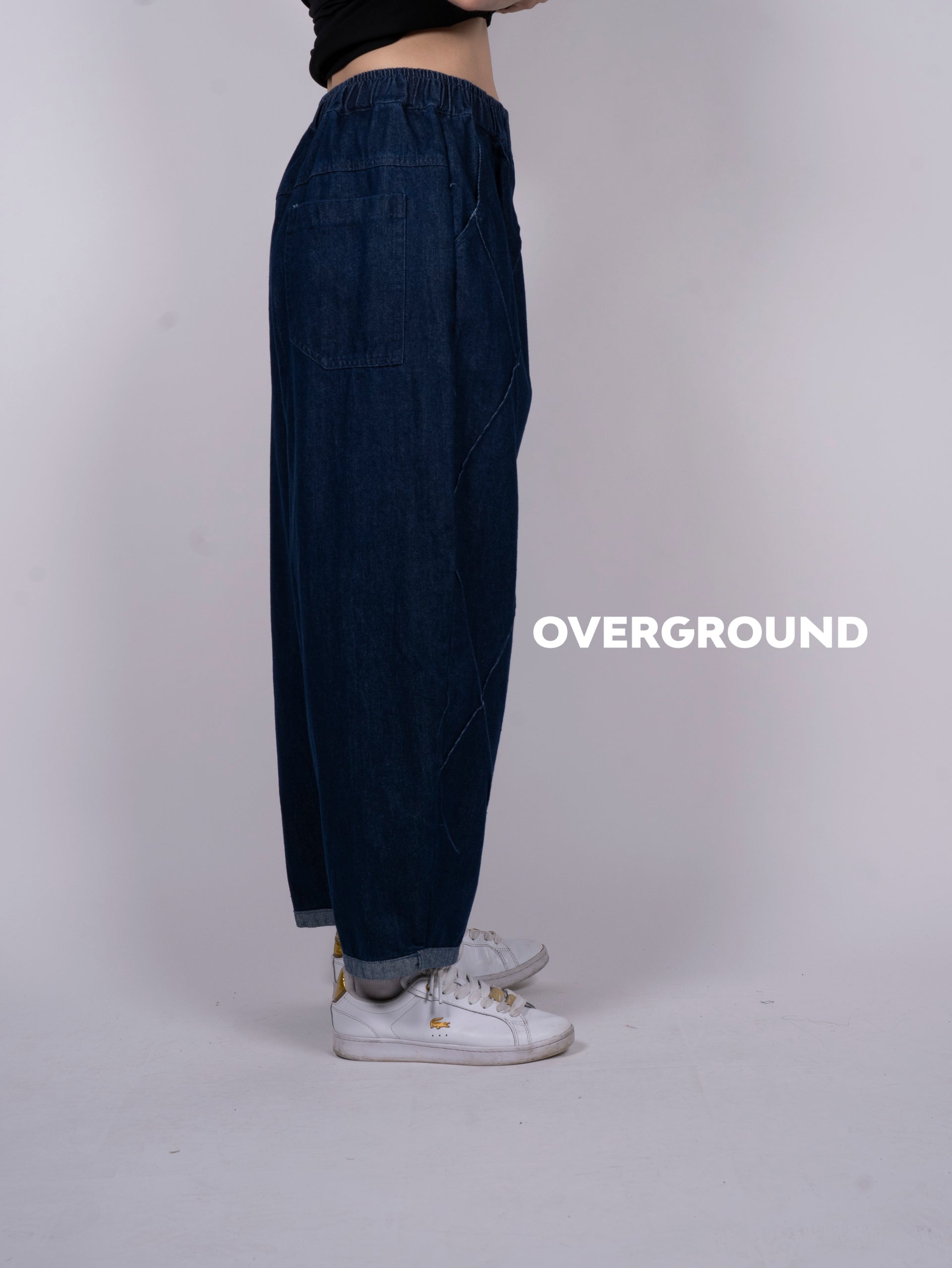 PANTALONE JEANS OVER CON CUCITURE DAVANTI