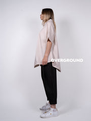 BLUSA OVER CON COLLO A BARCA E BALZA IN FONDO