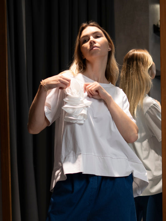 MAGLIA OVER CON BALZA E ROSA DAVANTI