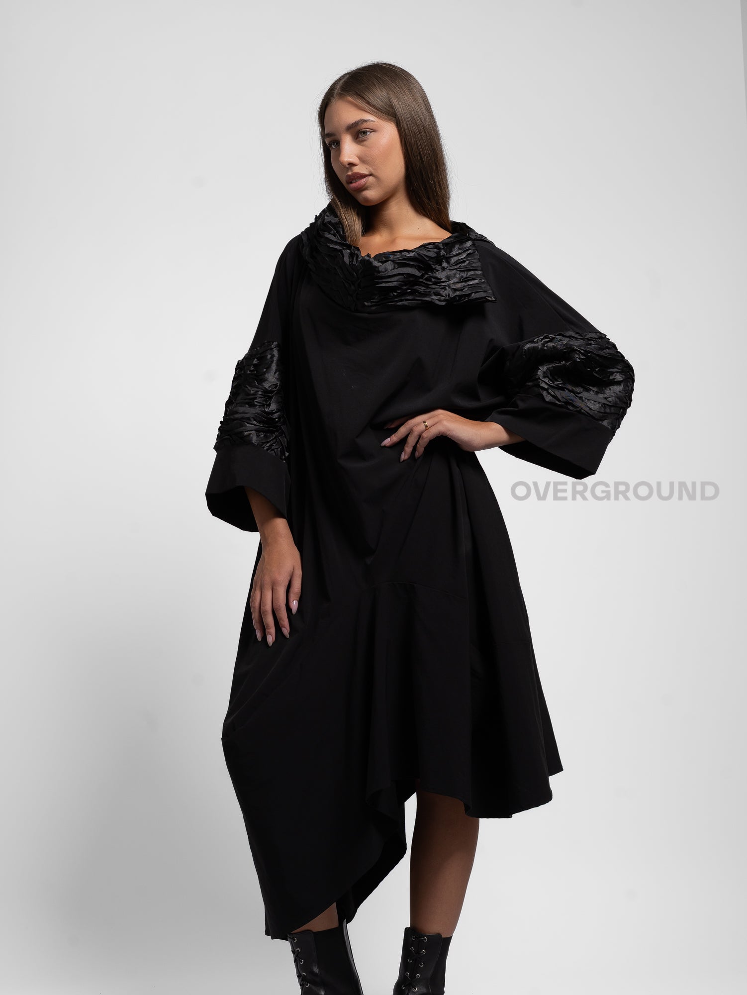 ABITO LUNGO OVER CON COLLO CON BALZA - OVERGROUND STORE 