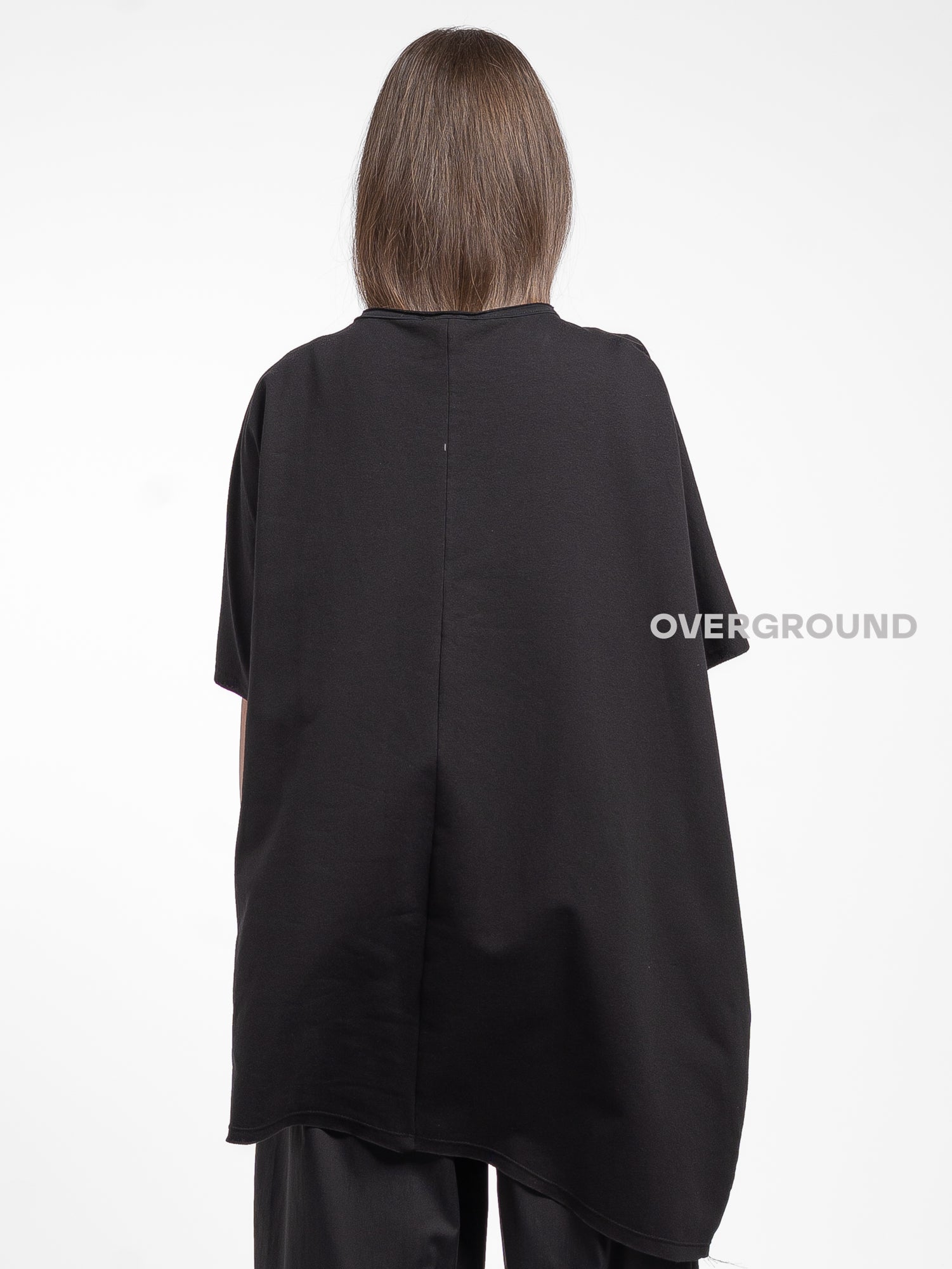 MAGLIA OVER ASIMMETRICA CON CUCITURA DAVANTI - OVERGROUND STORE 