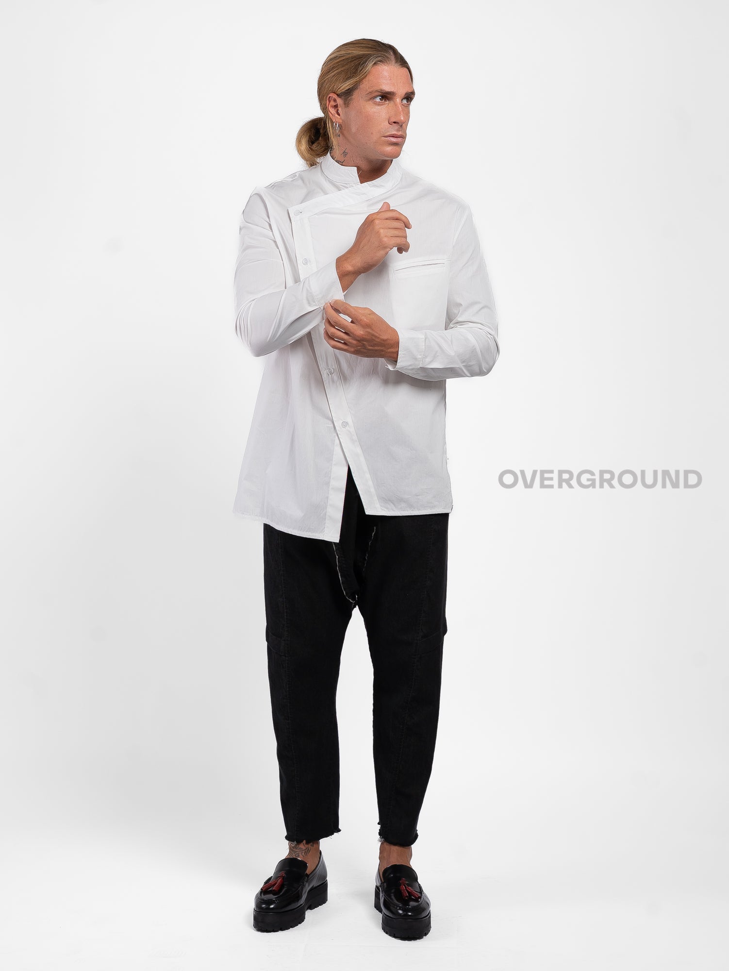 CAMICIA COLLO COREANA CON TASCHINO