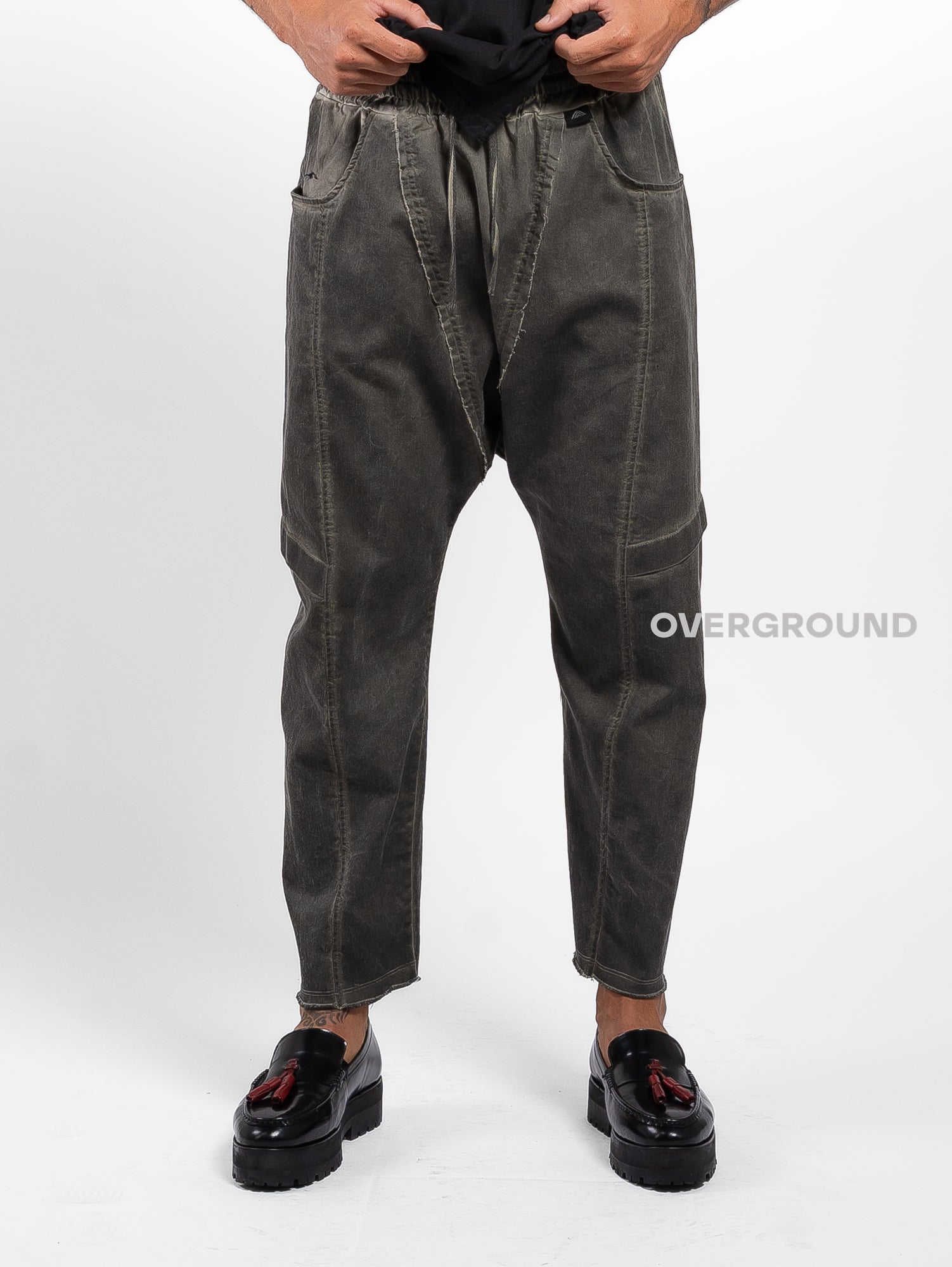 PANTALONE OVER CAVALLO BASSO CON CUCITURE Z
