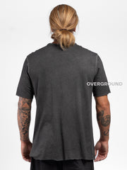 T-SHIRT CON TASCHE DAVANTI