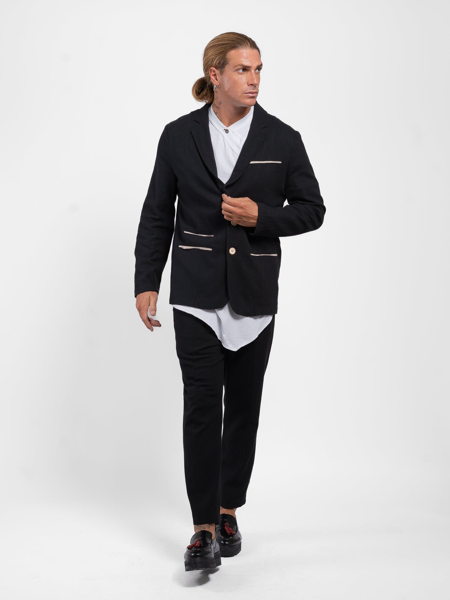 PANTALONE REGOLARE CON TASCHE DAVANTI Z