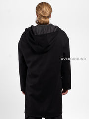 Cappotto over con cappuccio e chiusura due bottoni