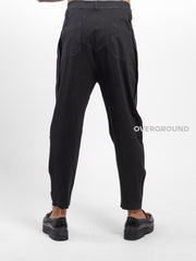 Pantalone largo con cinturino e tasche laterali