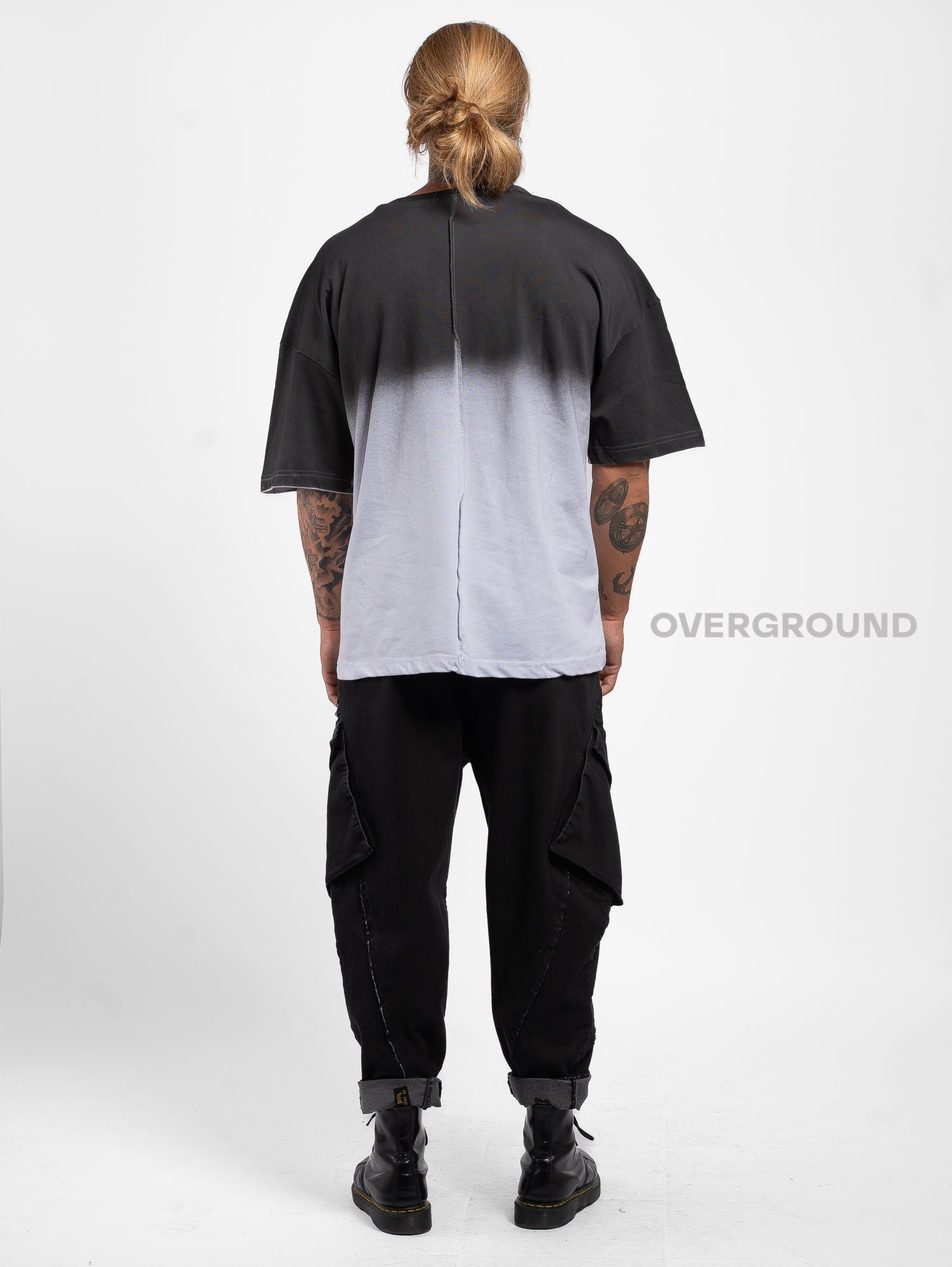 T- SHIRT OVER CON MANICHE LARGHE SFUMATA