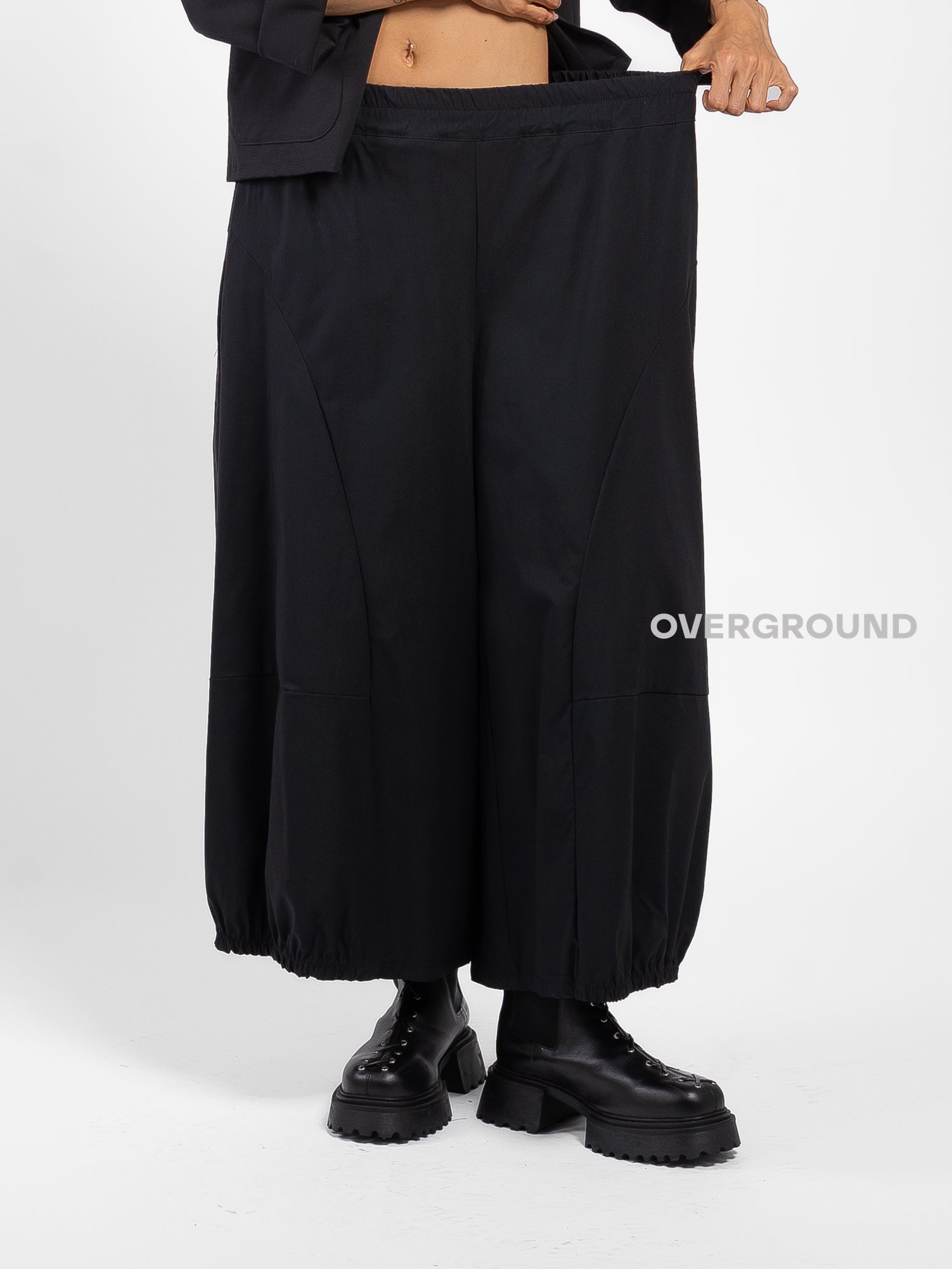 PANTALONE OVER GAMBULE LARGO CON CUCITURE