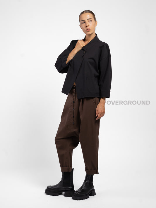 Low crotch trousers with buttons