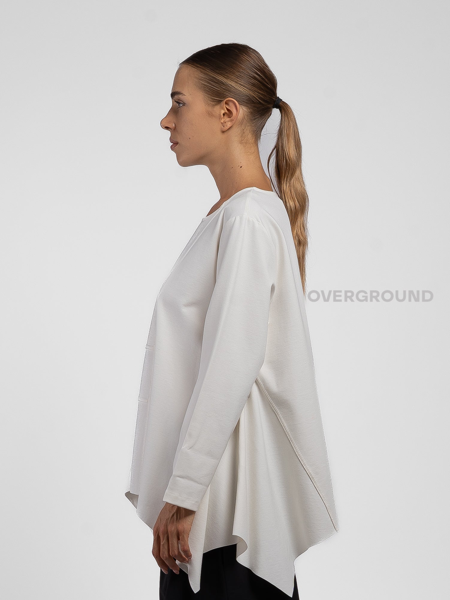 BLUSA OVER ASIMMETRICA CON CUCITURE